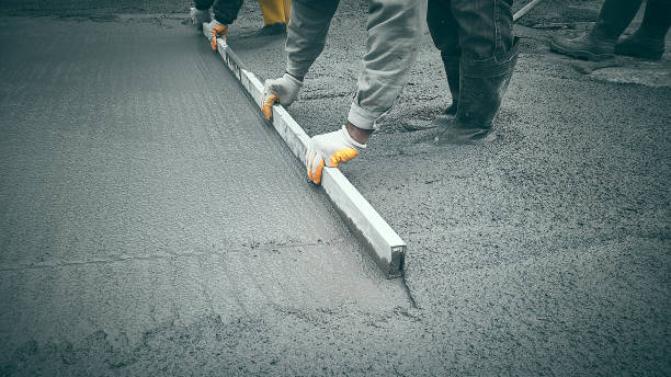 Best Concrete Sidewalk Installation  in Argentine, MI
